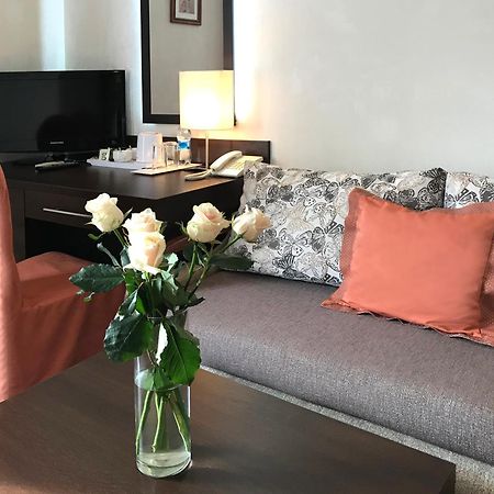 Apartment Eney Lviv Buitenkant foto