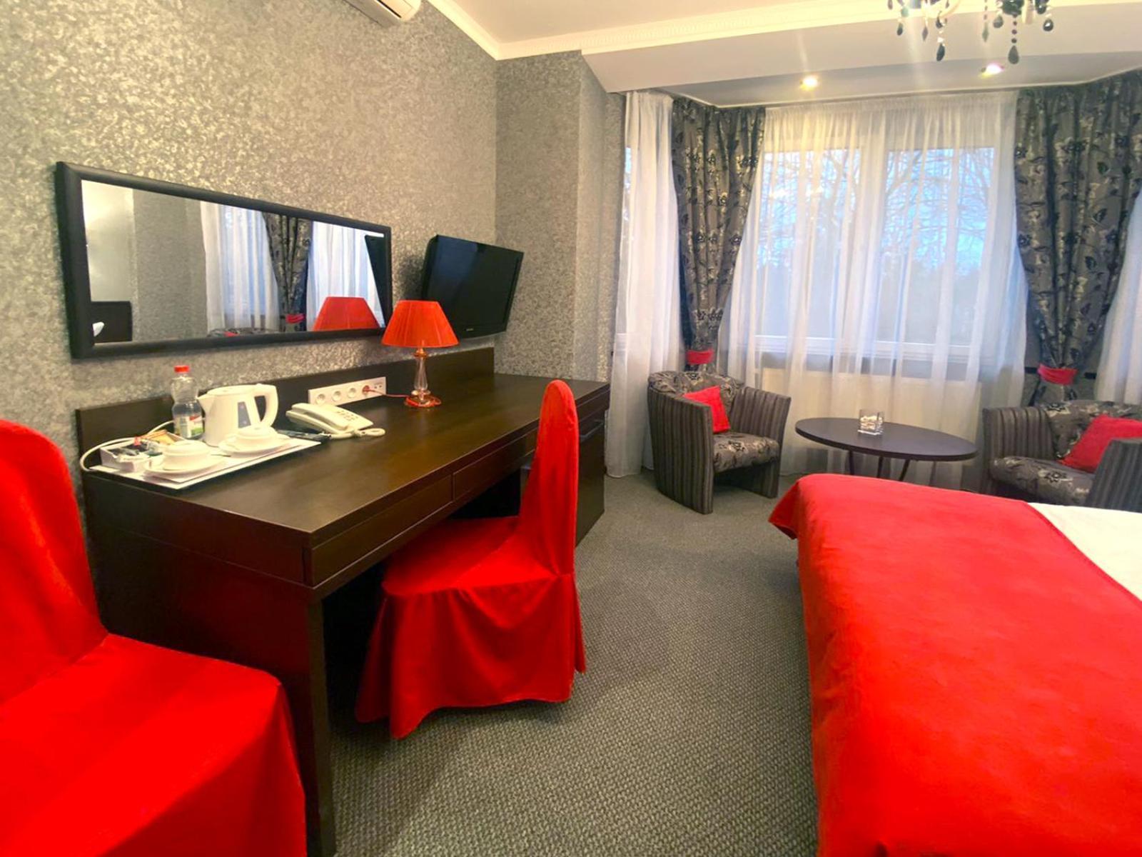 Apartment Eney Lviv Buitenkant foto