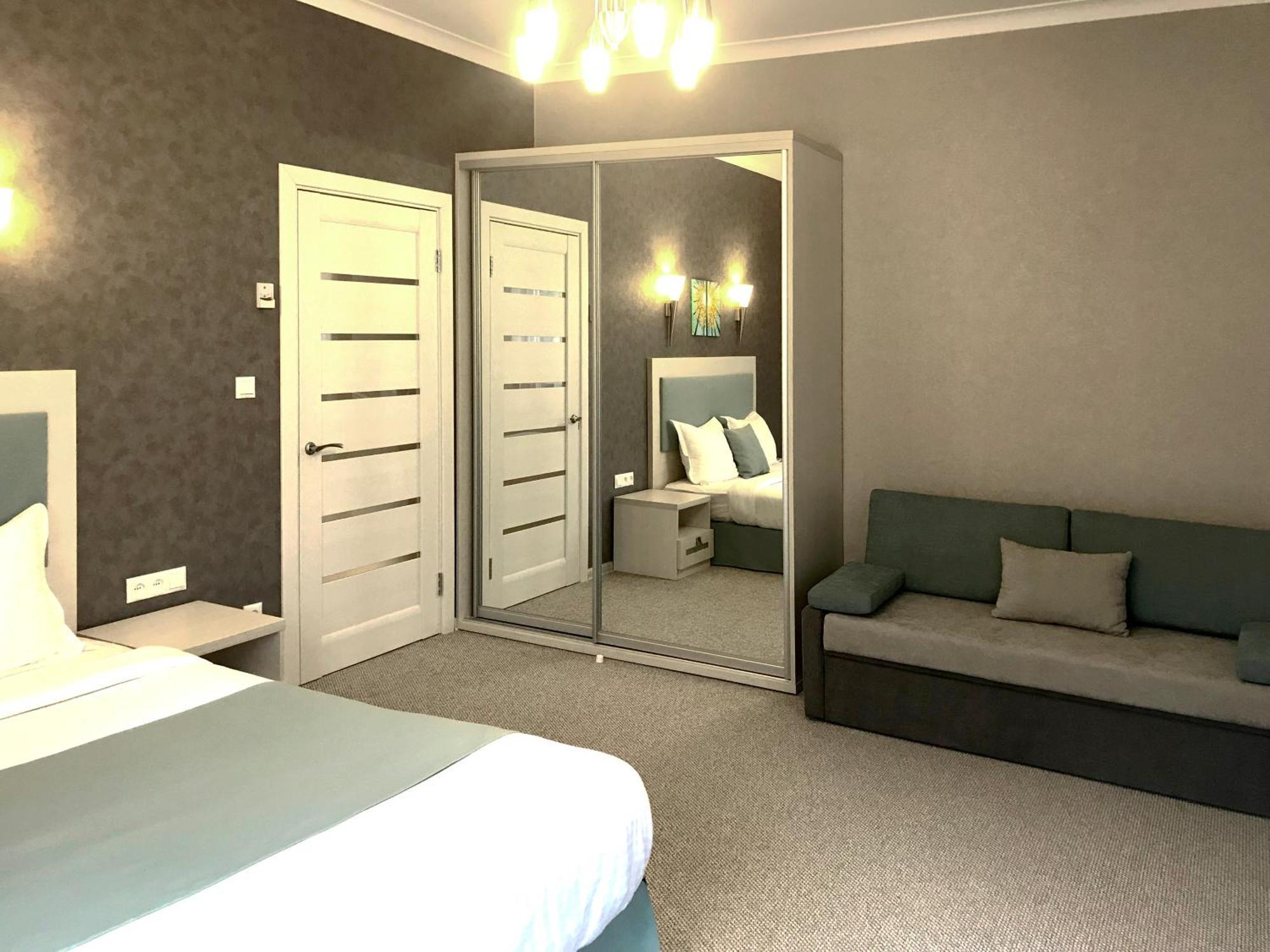 Apartment Eney Lviv Buitenkant foto