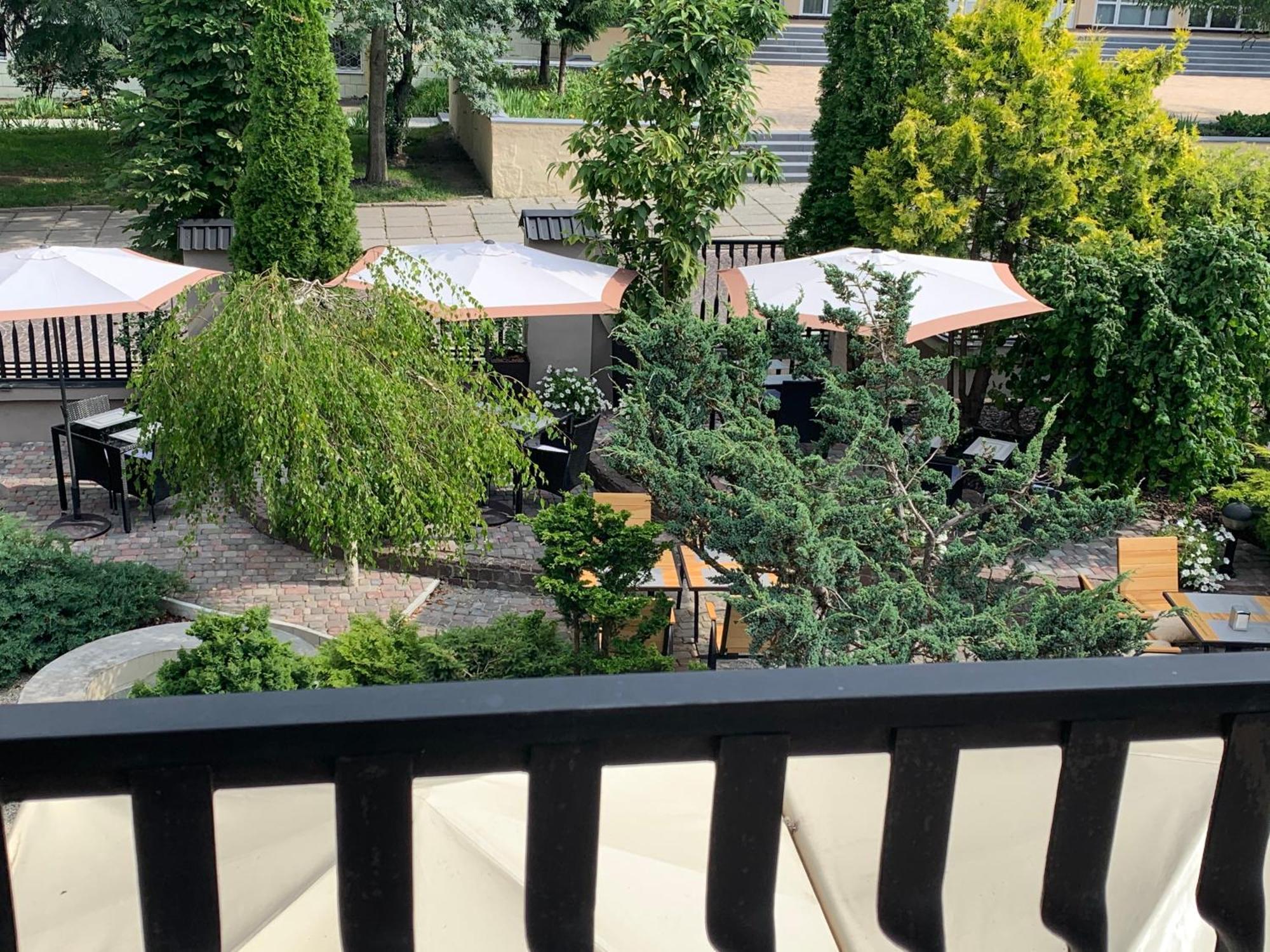Apartment Eney Lviv Buitenkant foto