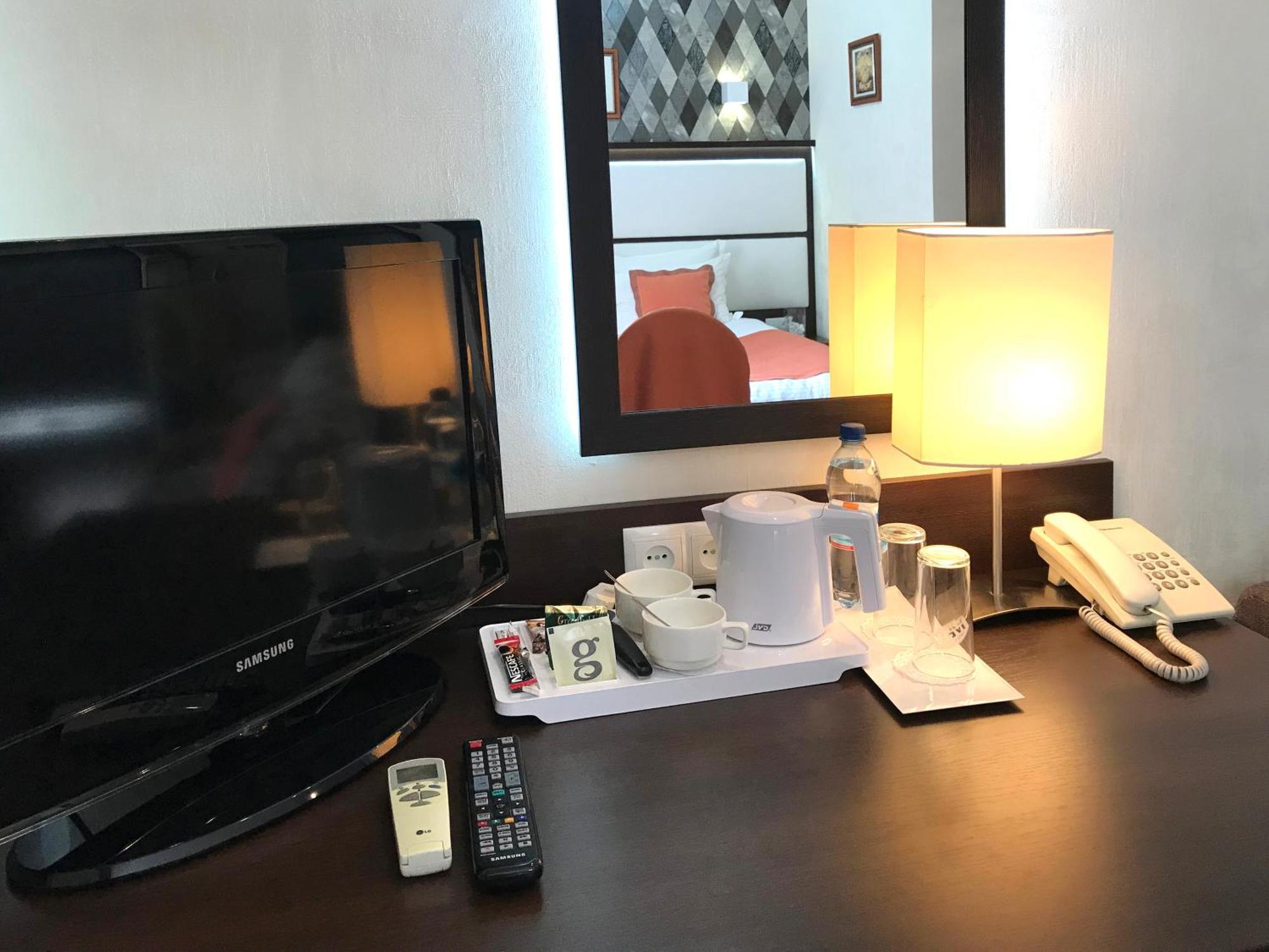 Apartment Eney Lviv Buitenkant foto